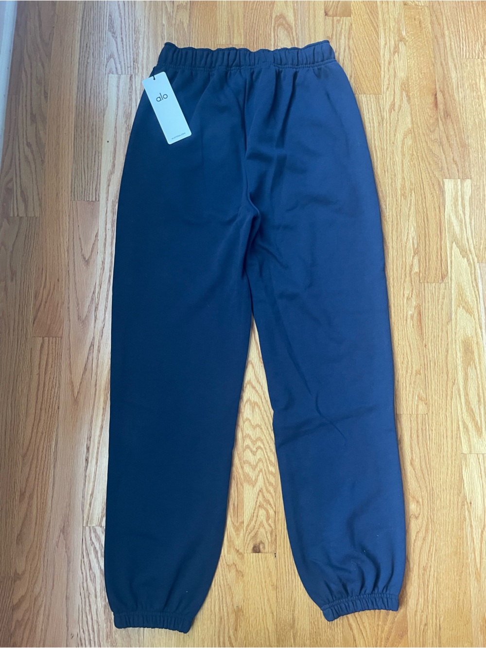 NWT! Alo Accolade Navy Logo Jogger Sweatpants - Picture 5 of 7